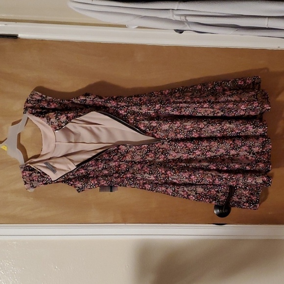 Danny and Nicole Dress - Picture 3 of 5